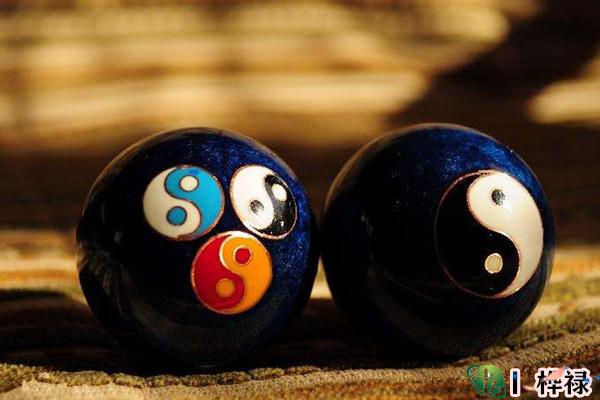 六爻命宫看贫贱富贵