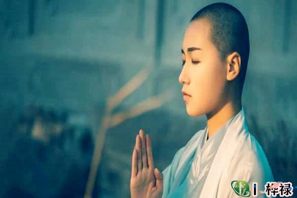 嘴欠易犯口舌的八字特点