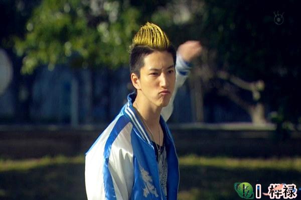 小混混的八字特征，黑老大八字特征