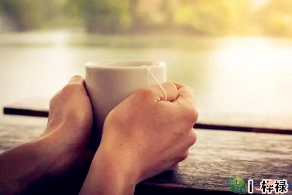 用情不专一的八字特点