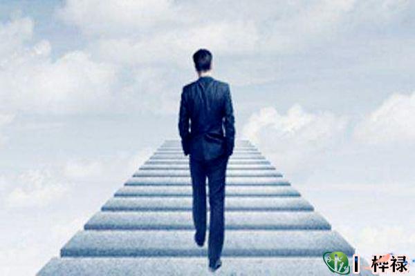 八字看有无官运的标准,无官无职的八字特点