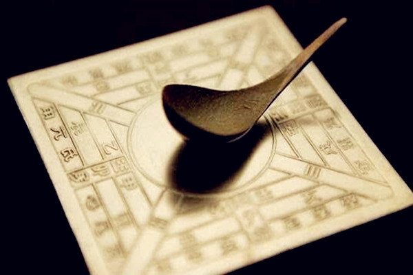 六爻取用神的方法