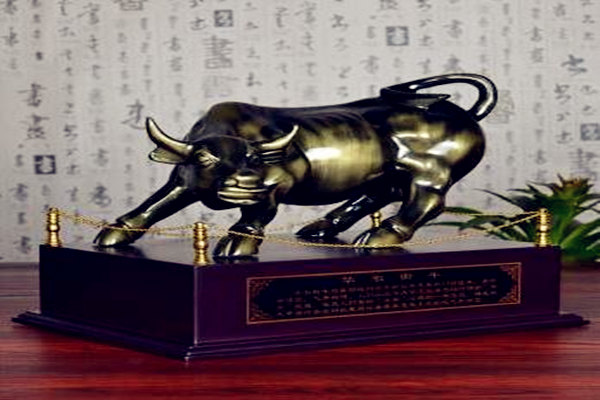 办公室摆放牛有何寓意