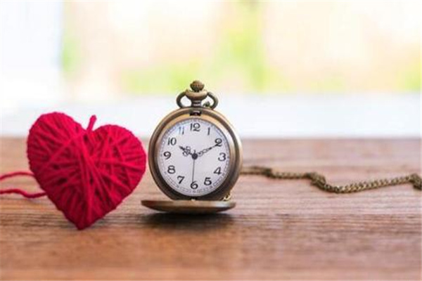 八字看正缘桃花