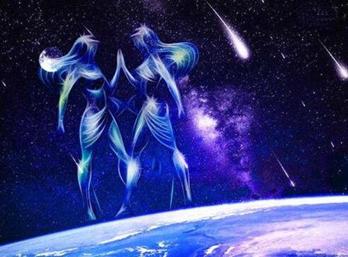 格局清纯的八字