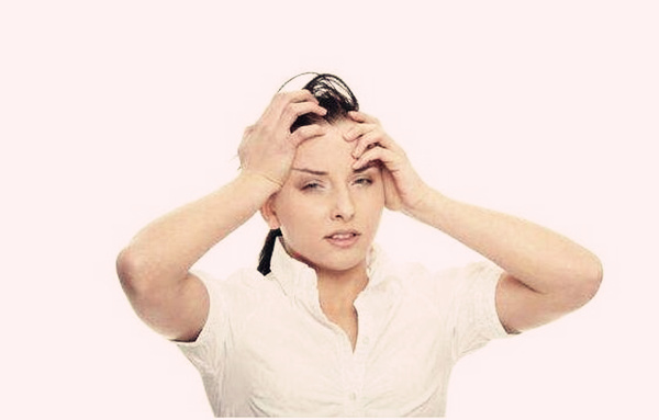 经常头痛的八字特征