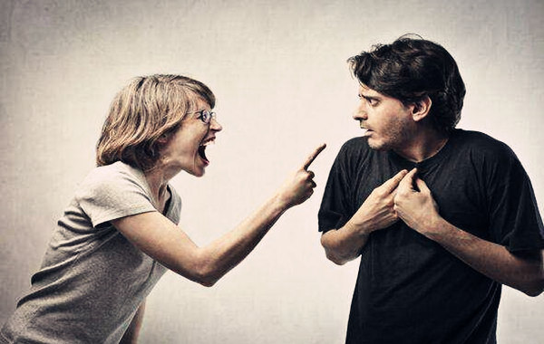 面部五官哪里长痣是福痣（面部五官哪里长痣是福痣呢）