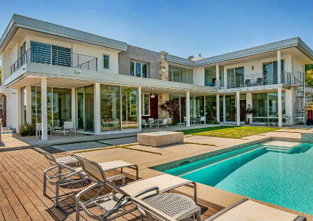 别墅内游泳池的风水讲究