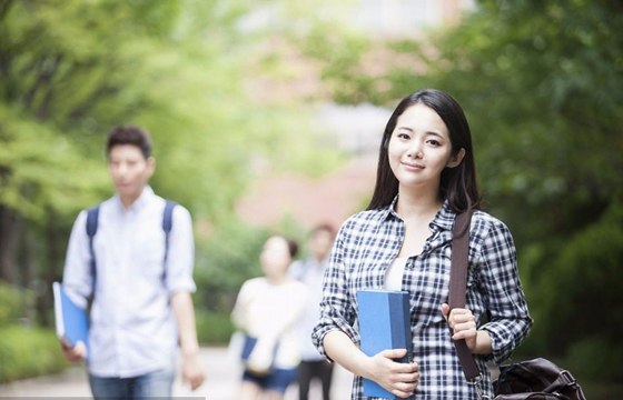 伤官格六神旺度女命