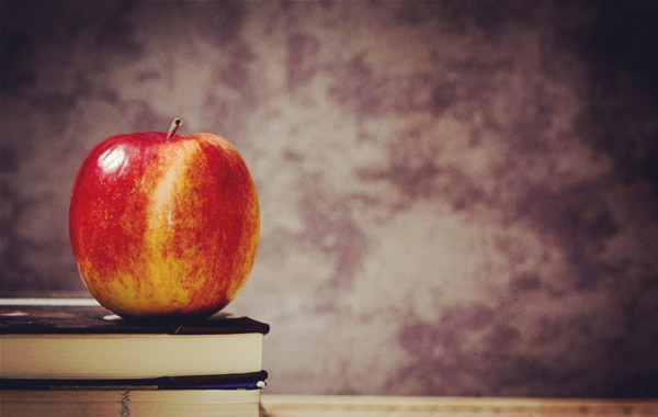 学历高的八字特征