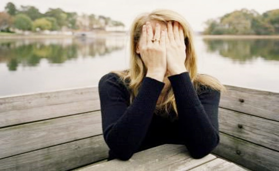 性格容易抑郁的八字