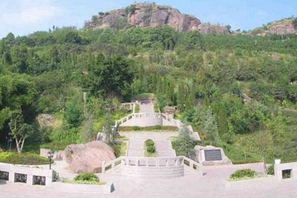 祖坟风水是如何影响后代人的