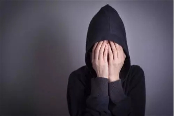 八字看性格反复无常的人