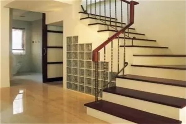 风水中楼梯对人的影响大吗