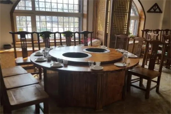 餐厅餐桌的选择风水