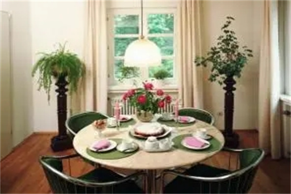 餐桌颜色选择风水禁忌