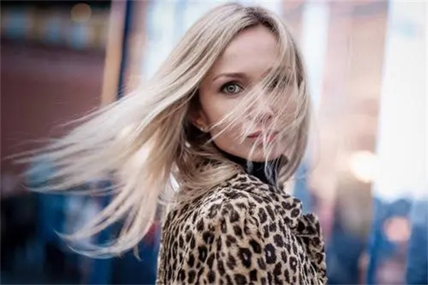 八字日元看人相貌特征精解