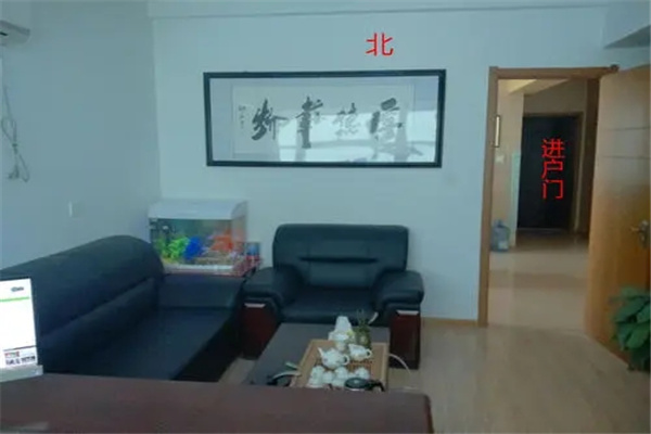 办公桌鱼缸摆放风水