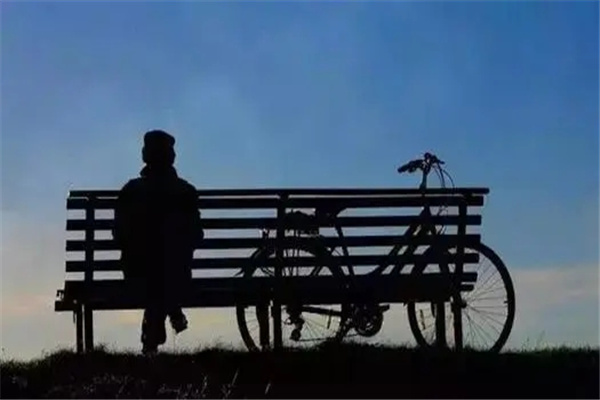 命理教你独孤终老的人改善方法