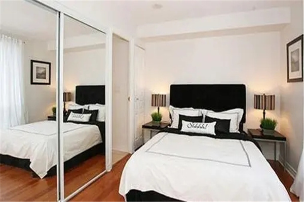 卧室放置镜子有什么风水讲究