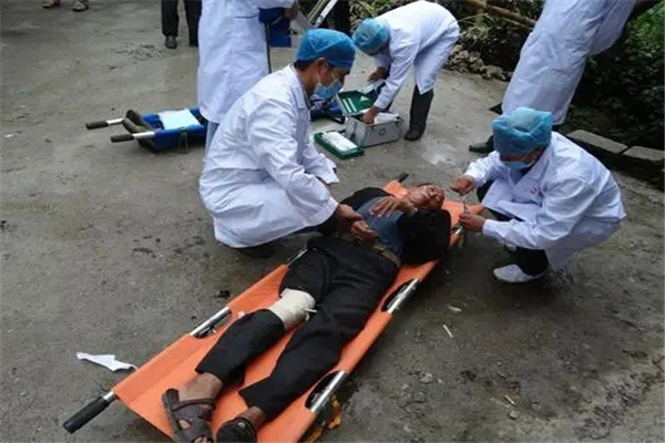 八字如何看流年伤病之灾