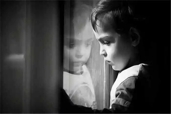 性格孤僻的八字特征有哪些