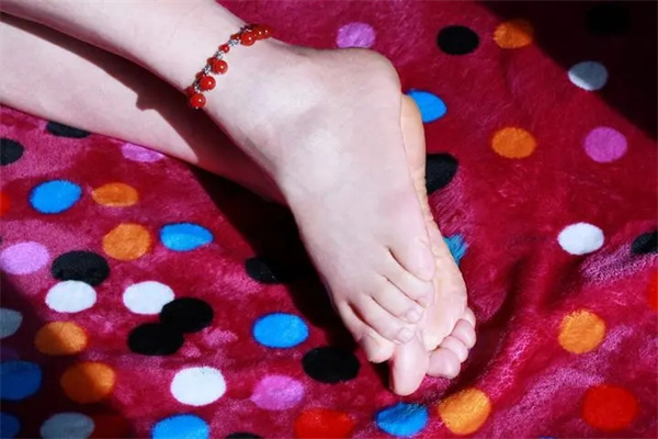 ​脚对命运有什么影响