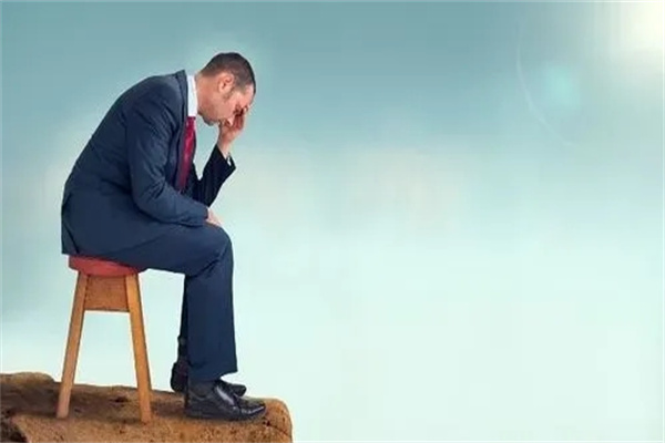 男命日坐比劫为喜用