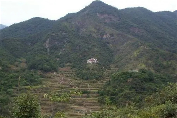 大富大贵与贫贱的阴宅风水口诀