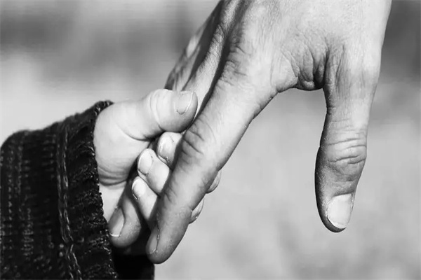 生辰八字看父母寿命技巧，八字看父母寿命口诀