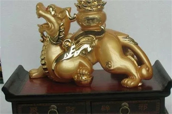 家里摆放什么避灾招财（家里摆放什么避灾招财辟邪的）