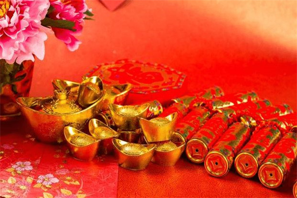 八字土多是富贵命吗（八字土多的是富贵命吗）