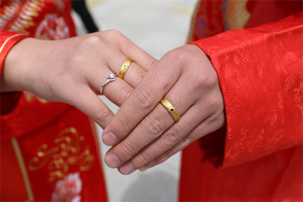 八字测婚姻对象（八字测婚姻对象准吗）