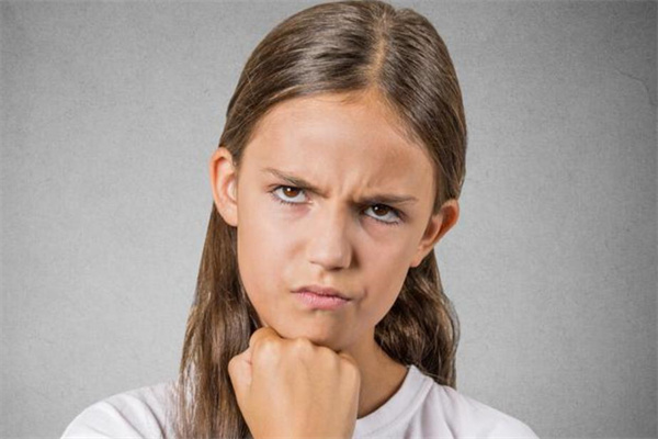 女命凶相的面相特点（女命凶相的面相特点是什么）