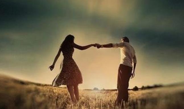 对爱情最专一的八字