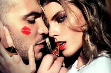 小三上位的八字特征