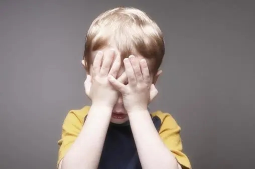 ​天生胆小的八字特征