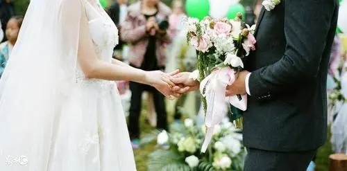 女生八字三个七杀婚姻