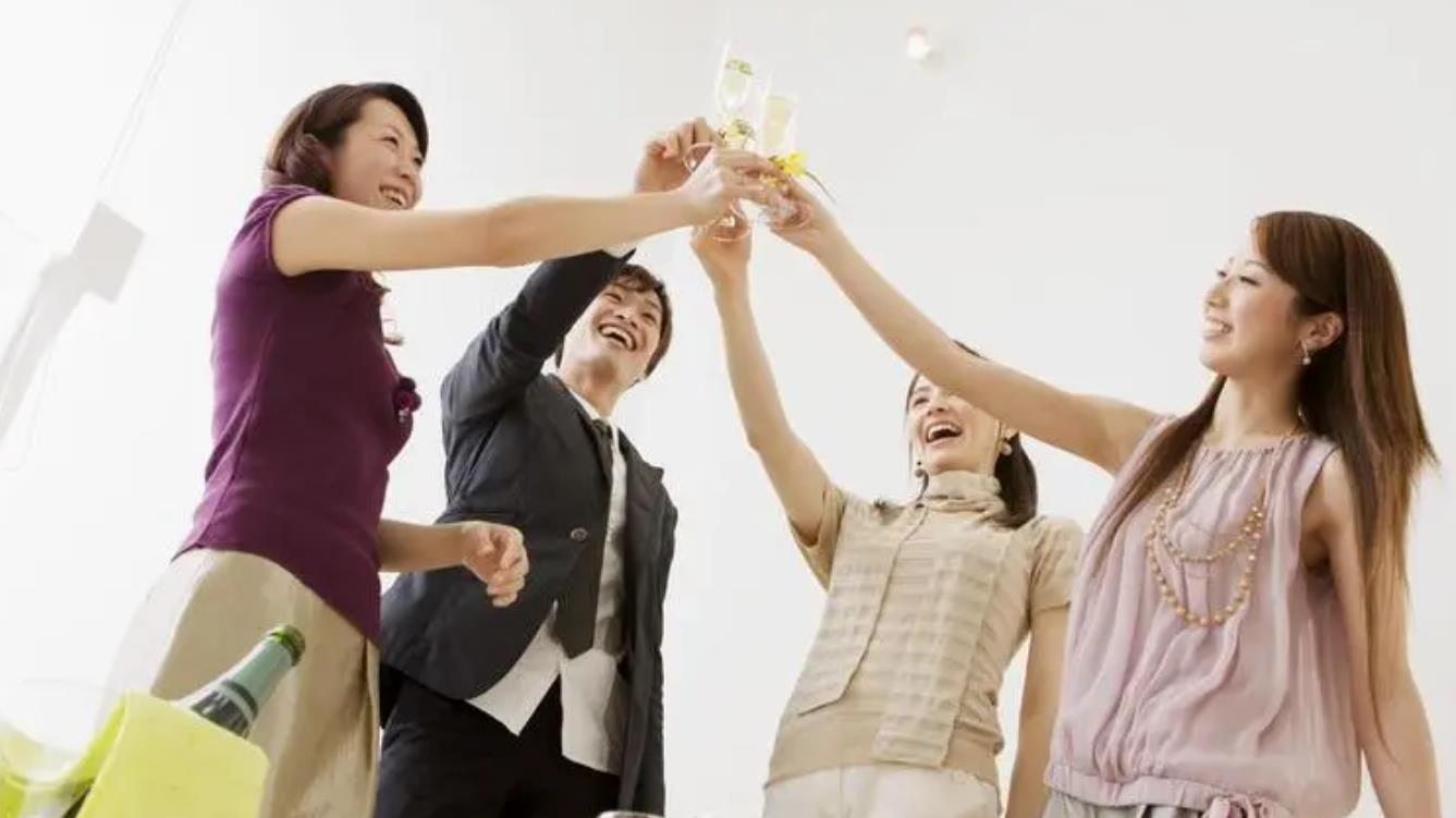 男命八字无比劫代表什么