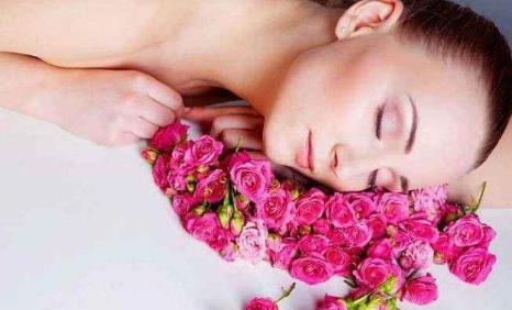 八字水多的女人命好吗