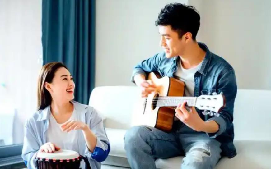 男人八字如何看婚姻,婚姻好的男人八字特征-华玺易学网 男人八字如何看婚姻,婚姻好的男人八字特征-华玺易学网