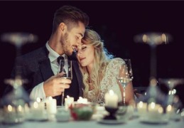 生性多情桃花泛滥的八字特征