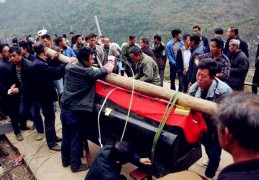 棺木的选择风水禁忌，​下葬棺木朝向风水禁忌