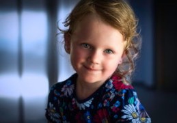 自命清高的女子相貌特征