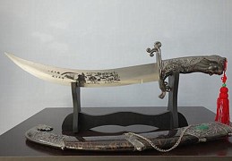 八字庚金日元的人命好吗