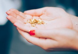 婚姻好的女人面相有哪些（婚姻好的女人面相有哪些特征）