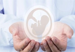 六爻测孕育的方法