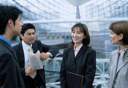 阳台上种什么植物风水好（阳台上种什么植物风水好呢）