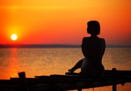 什么样八字爱说谎