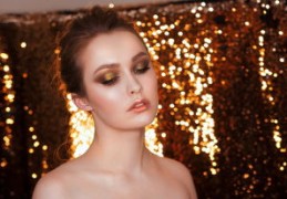 大下巴和粗脖子代表有福吗（下巴大脖子粗是什么原因）